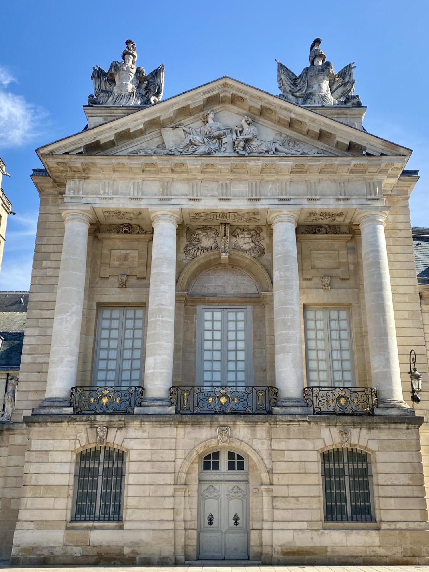 Le Rousseau - Appartement & Suite En Hypercentre Dijon Buitenkant foto