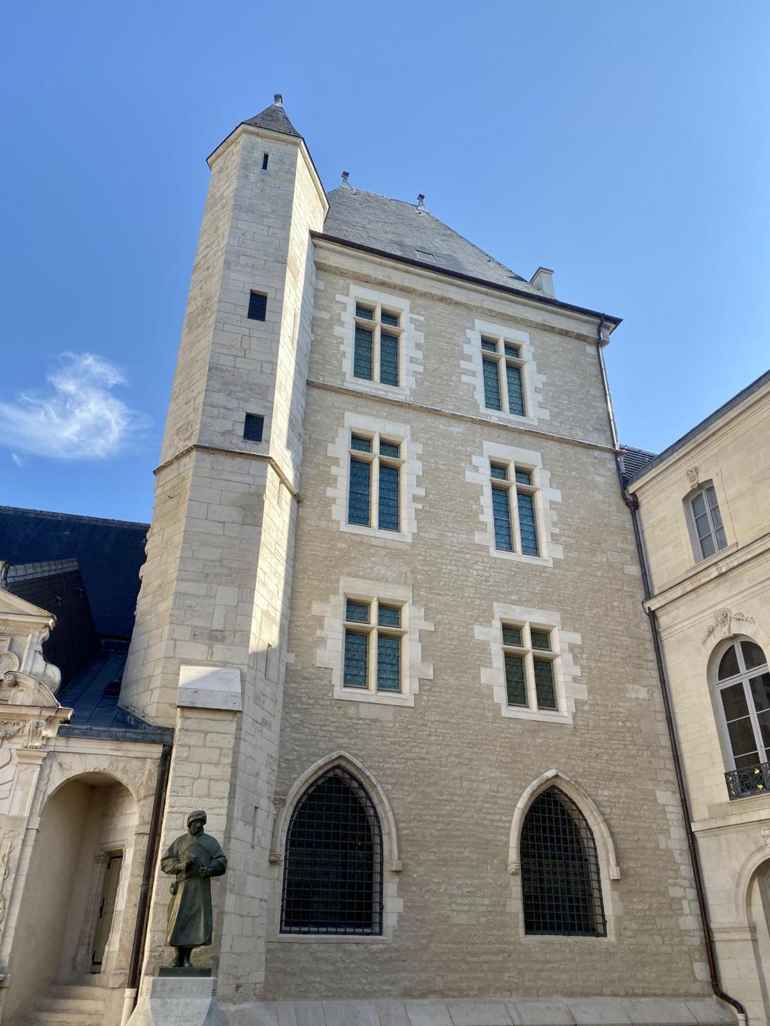 Le Rousseau - Appartement & Suite En Hypercentre Dijon Buitenkant foto